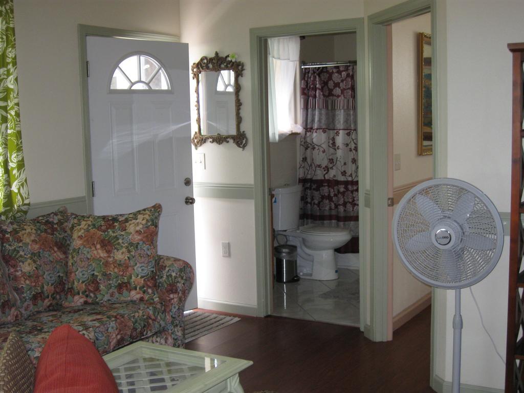 The Dolphin Cottage At Kehena Beach الغرفة الصورة